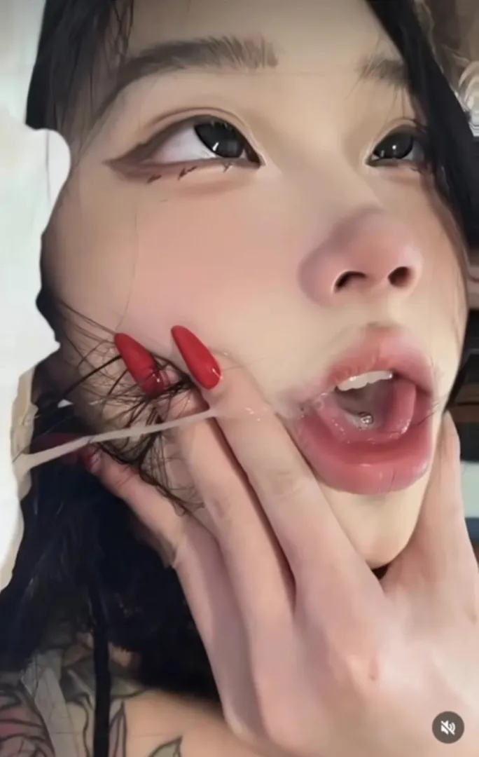 Who is she? posted by No-Instruction6116