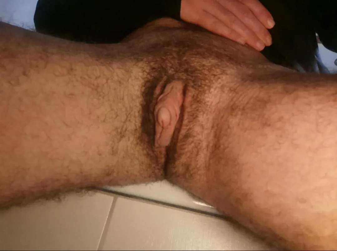 Who likes big dicklits from trans guys ? posted by Initial_Top8793