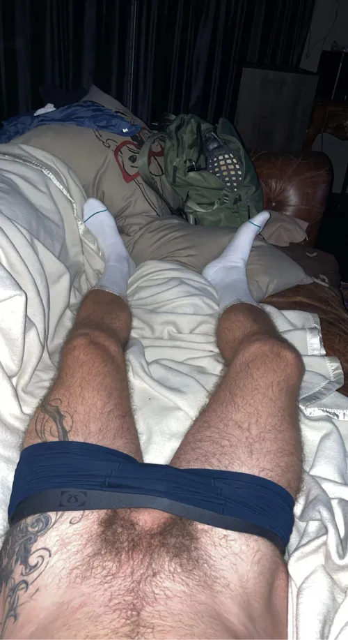 Who likes white socks, hairy legs and bush..hmu by Aggressive-Knee-3907