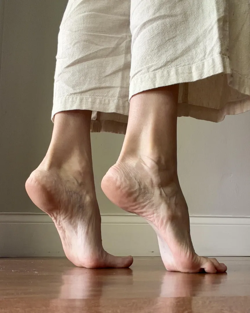 Who needs a ladder when you’ve got high arched feet? posted by BareArchedBeauty