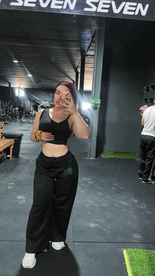 Who needs a trainer? ;) by LaceyFlicker