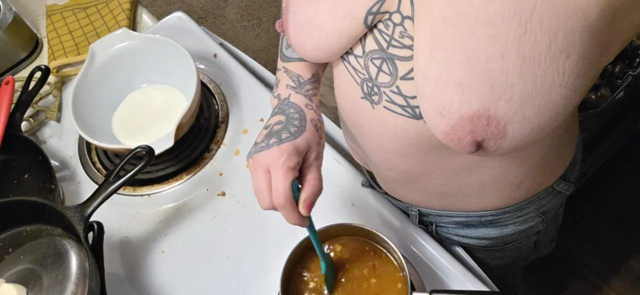 Who wants soup? posted by lassynextdoor