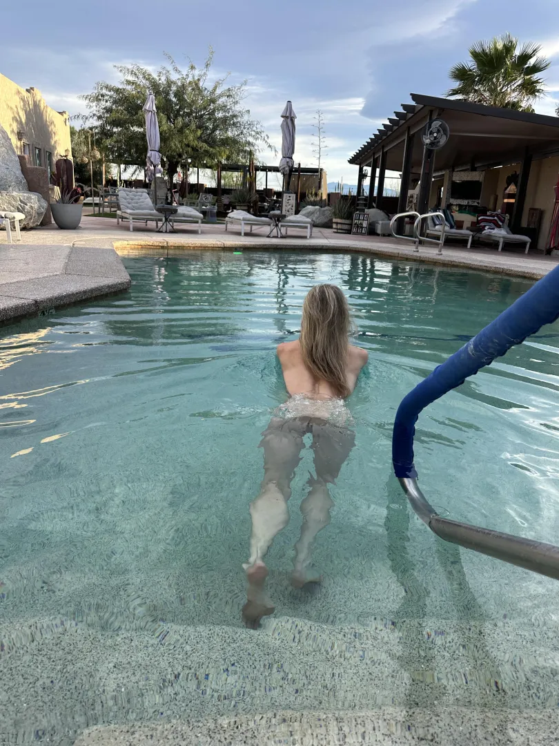 Who wants to be my pool boy? (F) posted by throwaway1286155