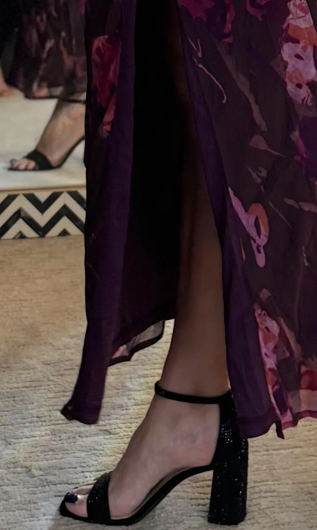 Who wants to get on your knees? posted by CaptainFantastic0211