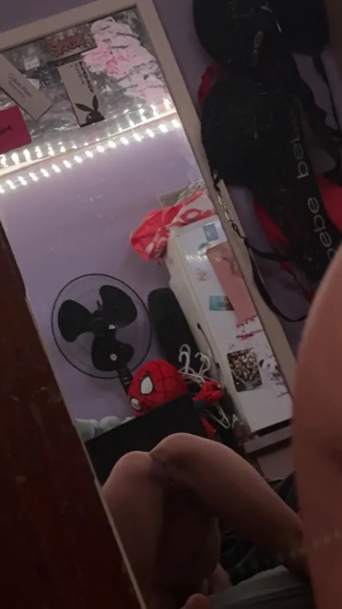 Who wants to sext? by FxckWbae