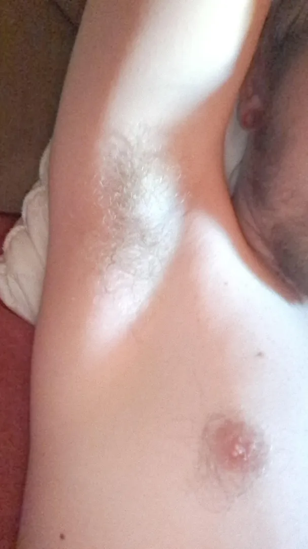 Who wants to sniff it? they are musky af(Cape girardeau missouri) posted by LeopardAlternative90