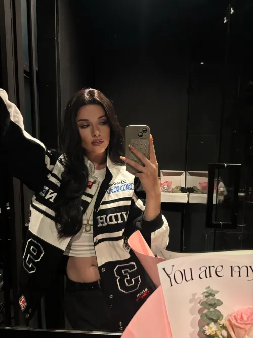 Who wants to sponsor my vintage designer shopping trip in Bangkok today?  by NoctraAbyss