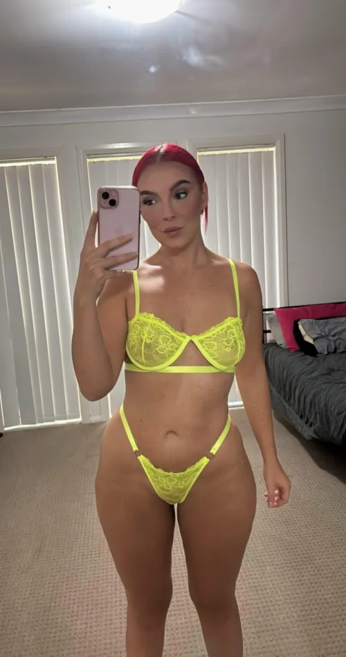 Who wants to taste a redhead milf? by GoldenInfernox