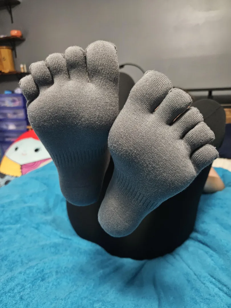 Who would buy my toe socks covered in sweet cum  posted by kinkyfeet-socks-toes