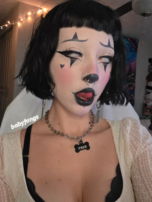 whoop whoop by babyfangz69