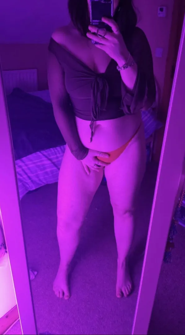 Who’s awake  posted by chlo_Goddess