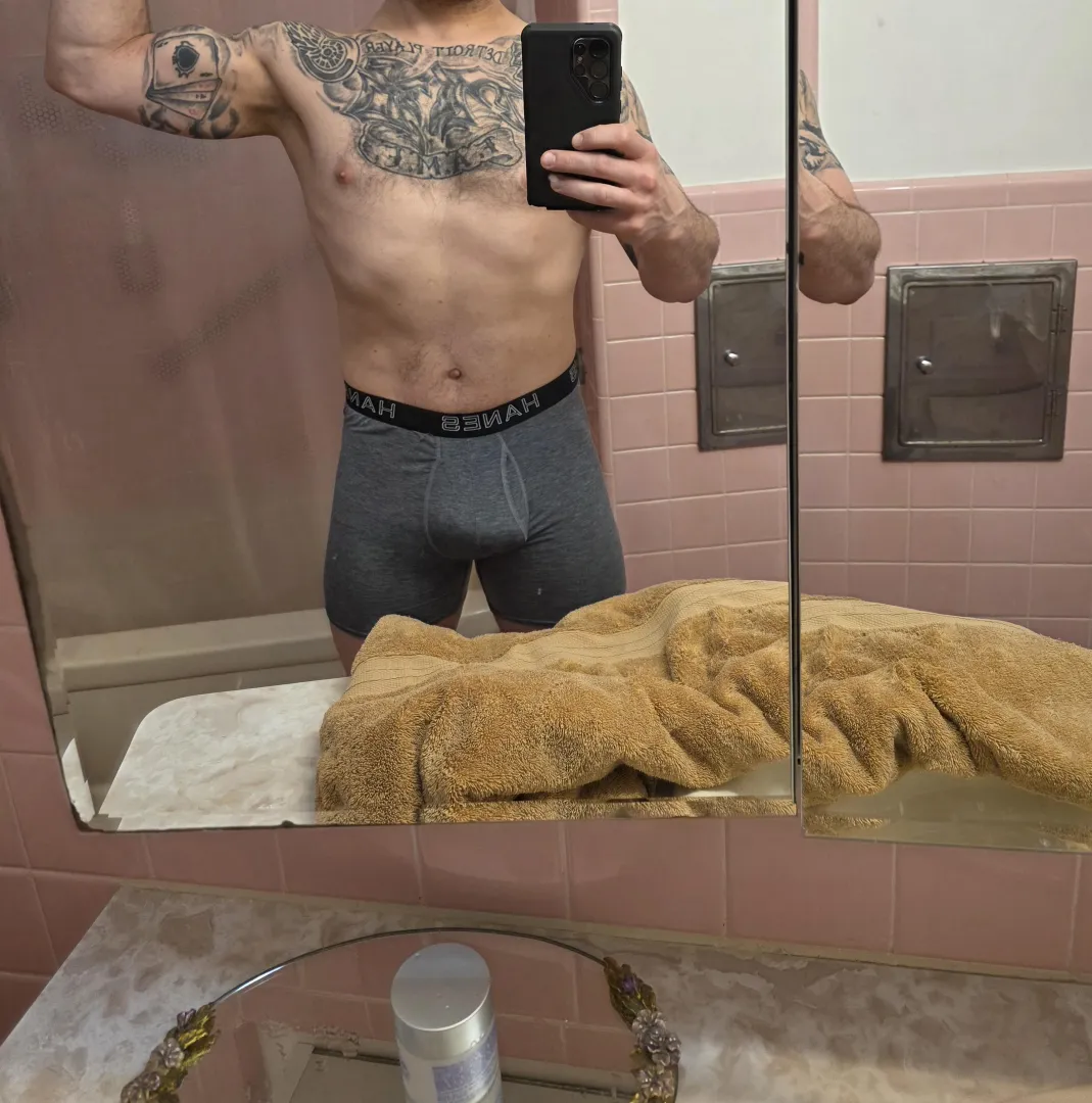 Who's near Clinton Township? posted by Prestigious-Hat8461