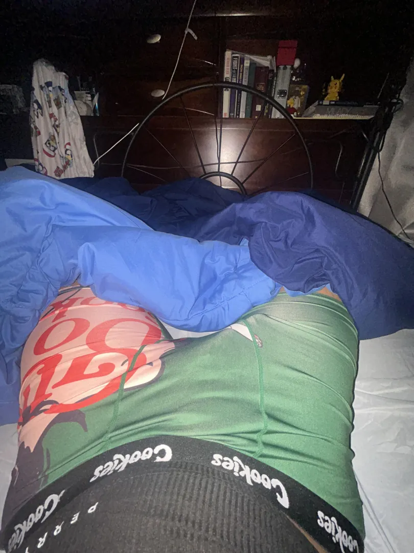 Who’s still up? posted by Mental_Log_2584