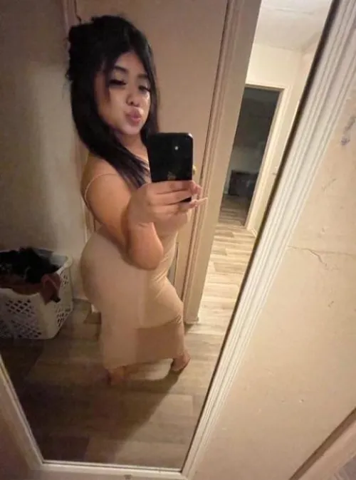 Who’s tryna crack me or get drained I’m mobile can host by Key-Section-9528