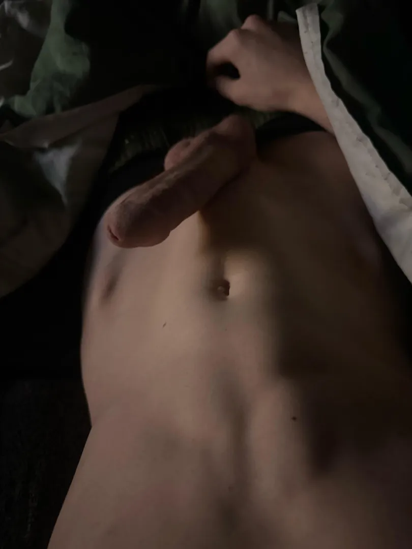 Who’s tryna go three plus rounds posted by Worth_Highlight_9316