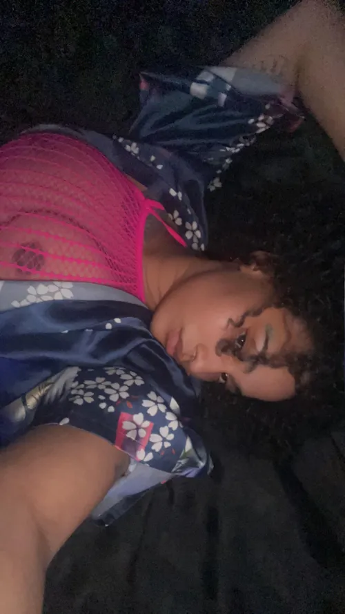 Whose free I want my pussy ate DM me I’m available until 5:30pm by BhadLolaBunnyy