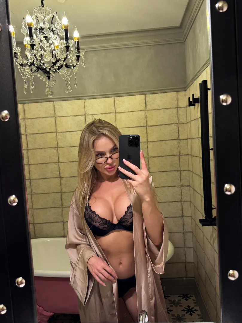 Why black lingerie always wins posted by KokomiStars