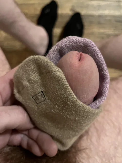 Wife gave me her ankle socks for my trip. by CutePin7801