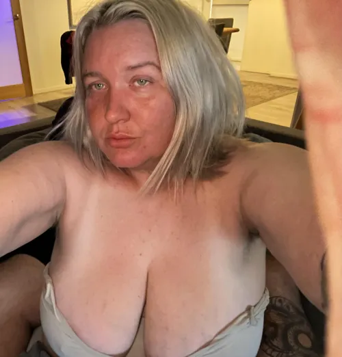 Wife says ex’s big cock satisfied her properly, not sure if it’s just dirty talk… by PossibleCuck2