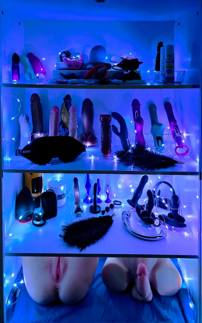 Wife wants to show off some of her freak side, let her know what you think of her small but growing collection. posted by FuckMeOutLoud