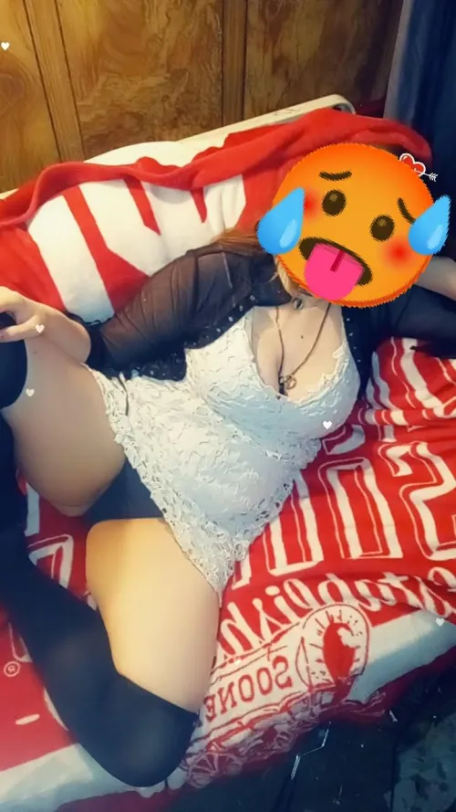 Wifey wants a 3way in muskogee, shoot me a message [mf4m] by LunasDaddy69