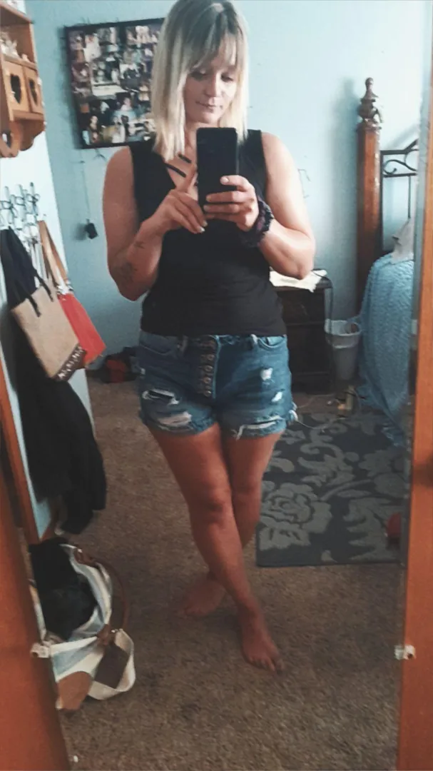 Will you cum in me/on me? posted by MissTaylorLaurenxo