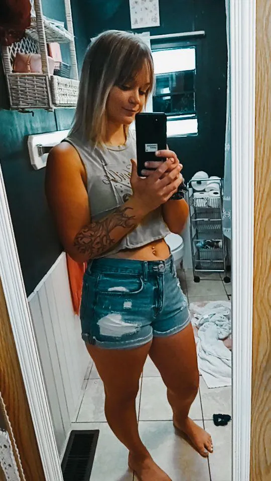 Will you start with my mouth? ‼️ posted by MissTaylorLaurenxo