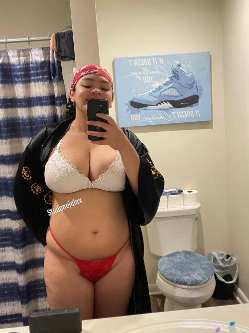 Will you treat as your valentine by StudanejAlex