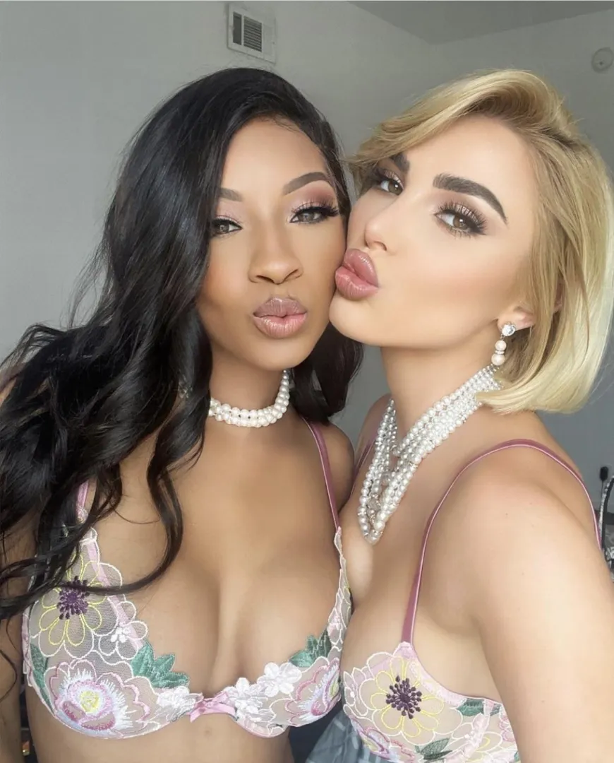 with Kenzie Anne posted by thehornypage