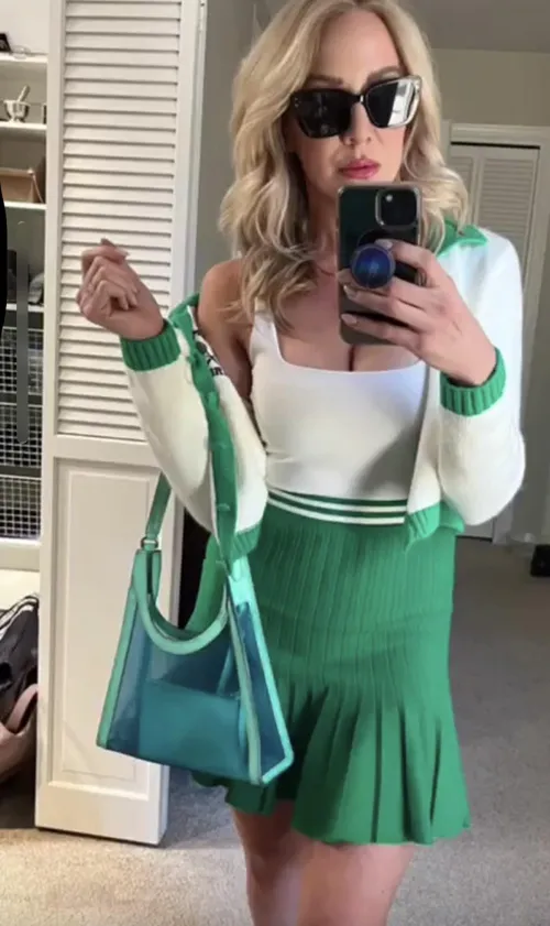 WM fit by naughtyhockeymom