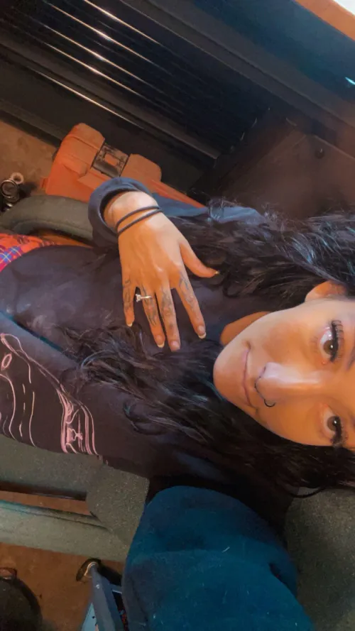 WNY (585) would you let your friends play with me after the bar or would you prefer not to share? by MorgueGirl03