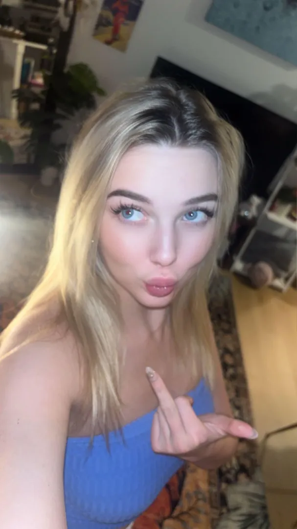 Woopsie posted by Blondiebaebii66