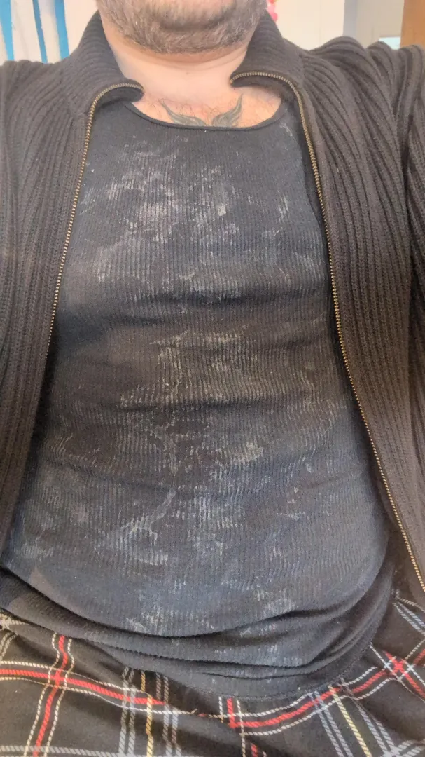 Working hard on my tank top posted by Affectionate_Tear724