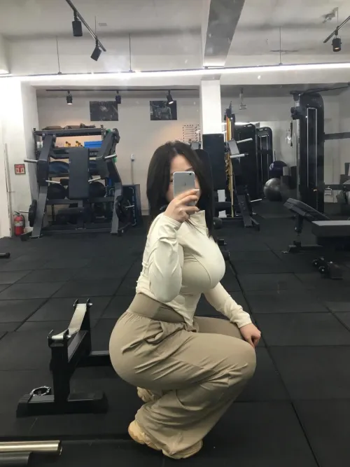 workout gear by figurephilosopher