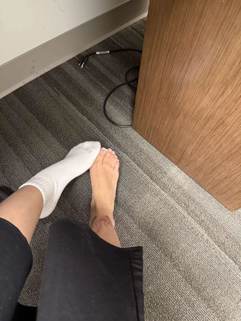 Worn socks make you feel better  posted by QueenB_Toess