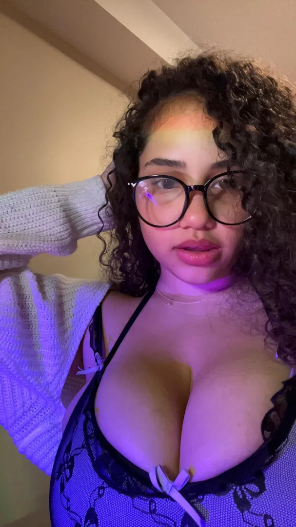 Worship till it’s ingrained in your little simp brain I own you posted by Princessmslea