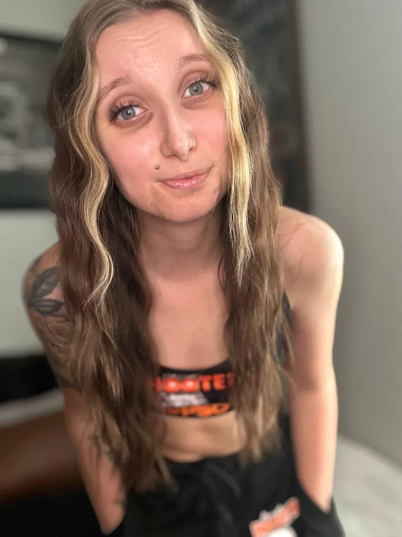 Would an older guy skip work to be with me posted by briaronlyxo