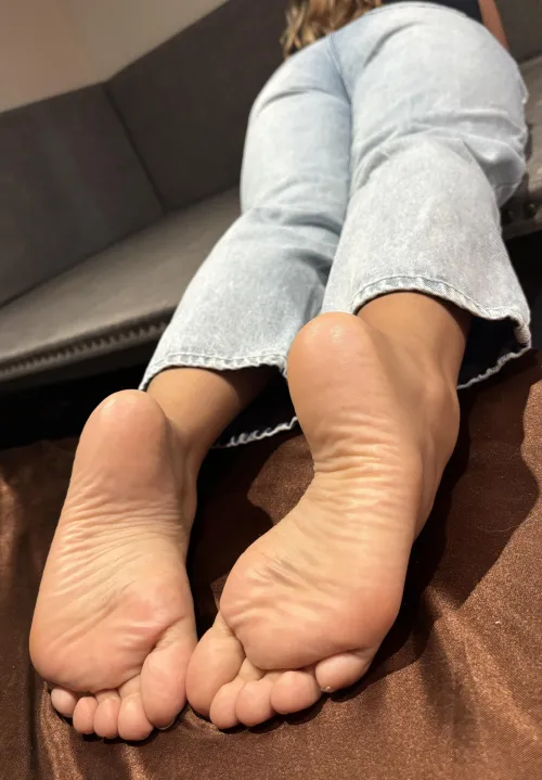 would I catch you staring at them? by misshavanasoles