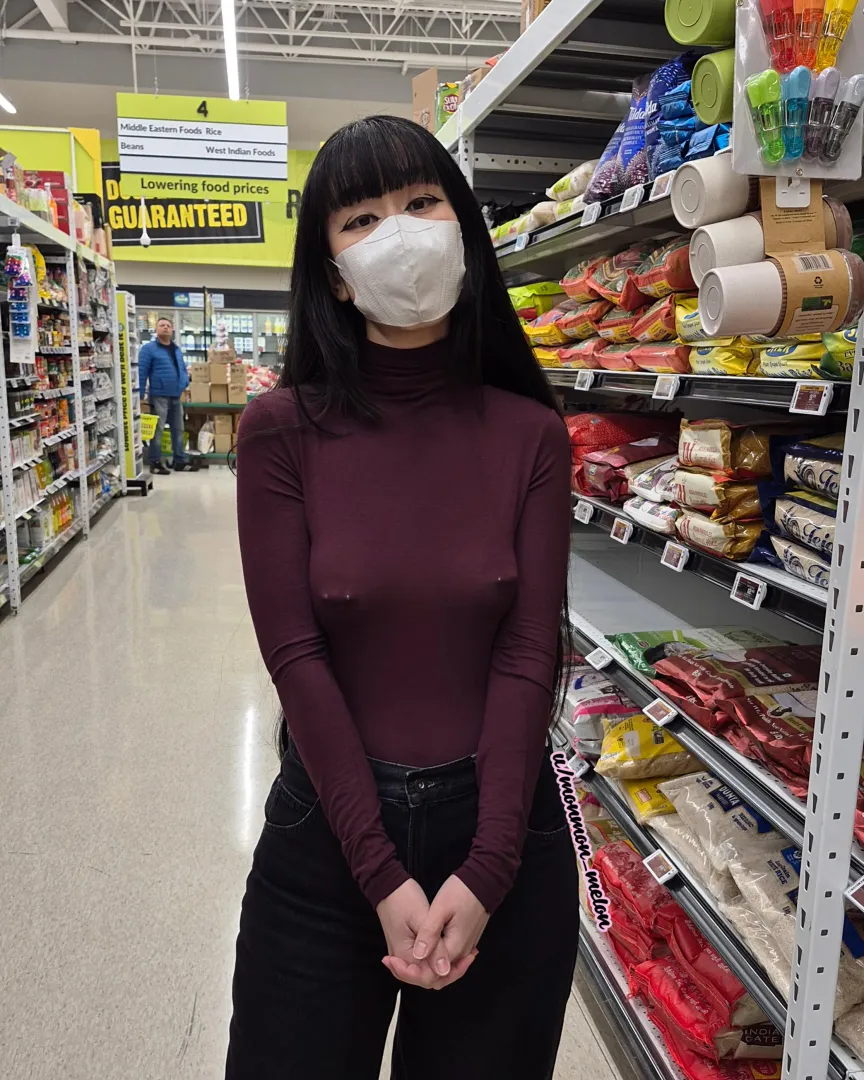 Would I catch your attention? posted by Monmon_Melon