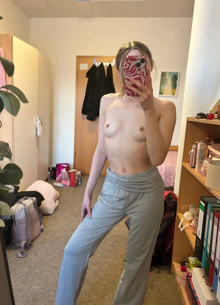 would men actually date a girl with small tits? posted by MidnightVicexo