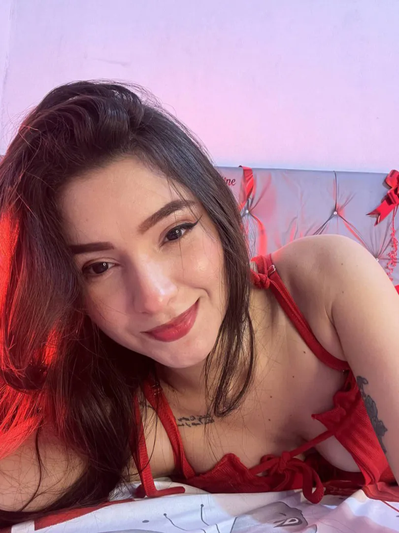 Would u Cum on this cute face posted by Belle_Cielo