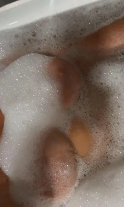 Would u join me    by Bustyblondiexo