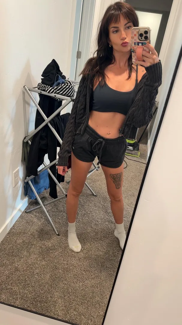 Would u like to see everything? posted by cutiebunnymoore