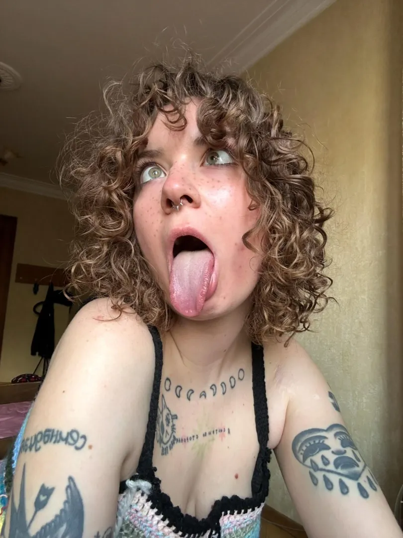 would you be spying on me? posted by feetyourlick