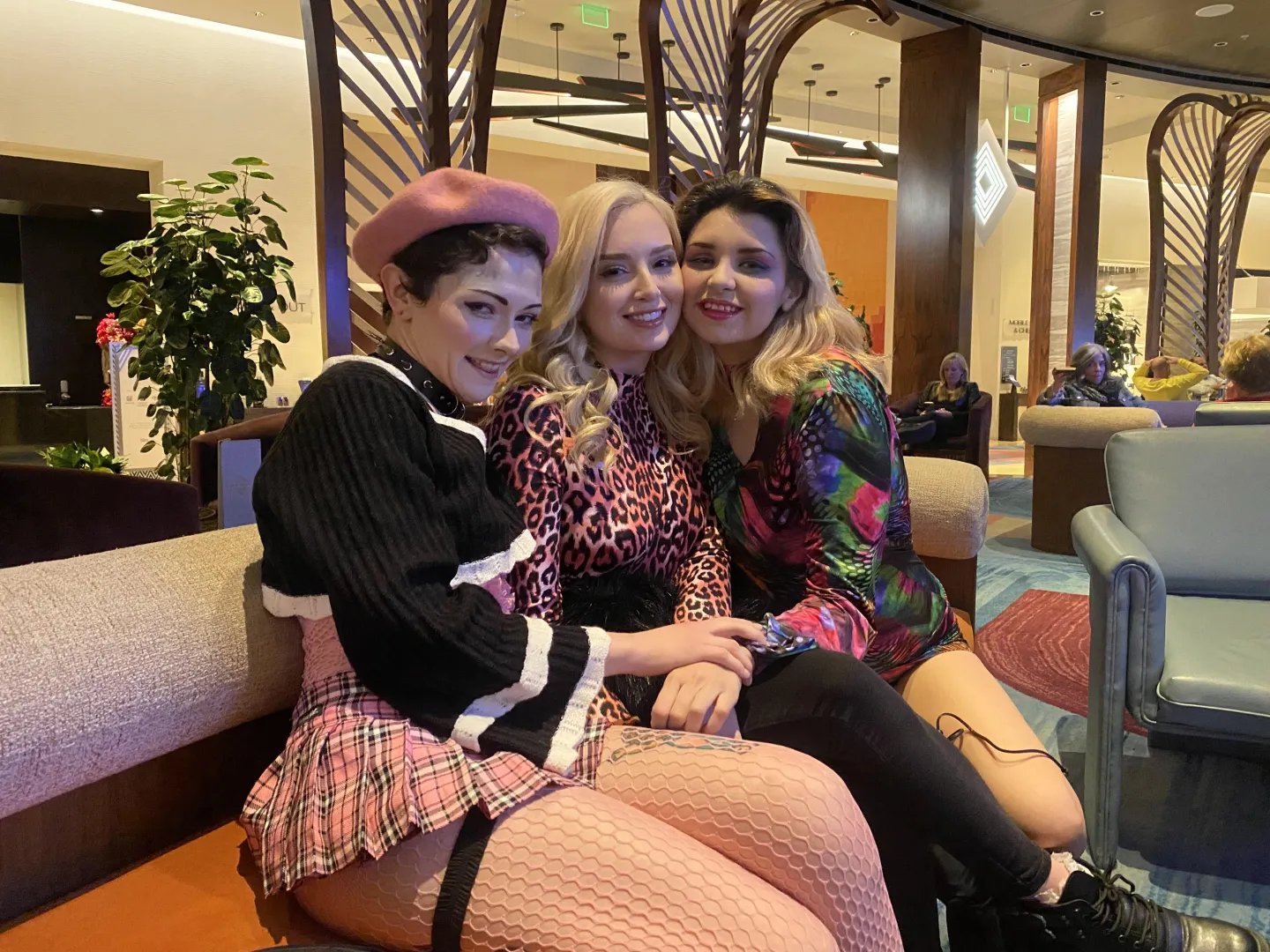 Would you buy us drinks? posted by ledalotharia