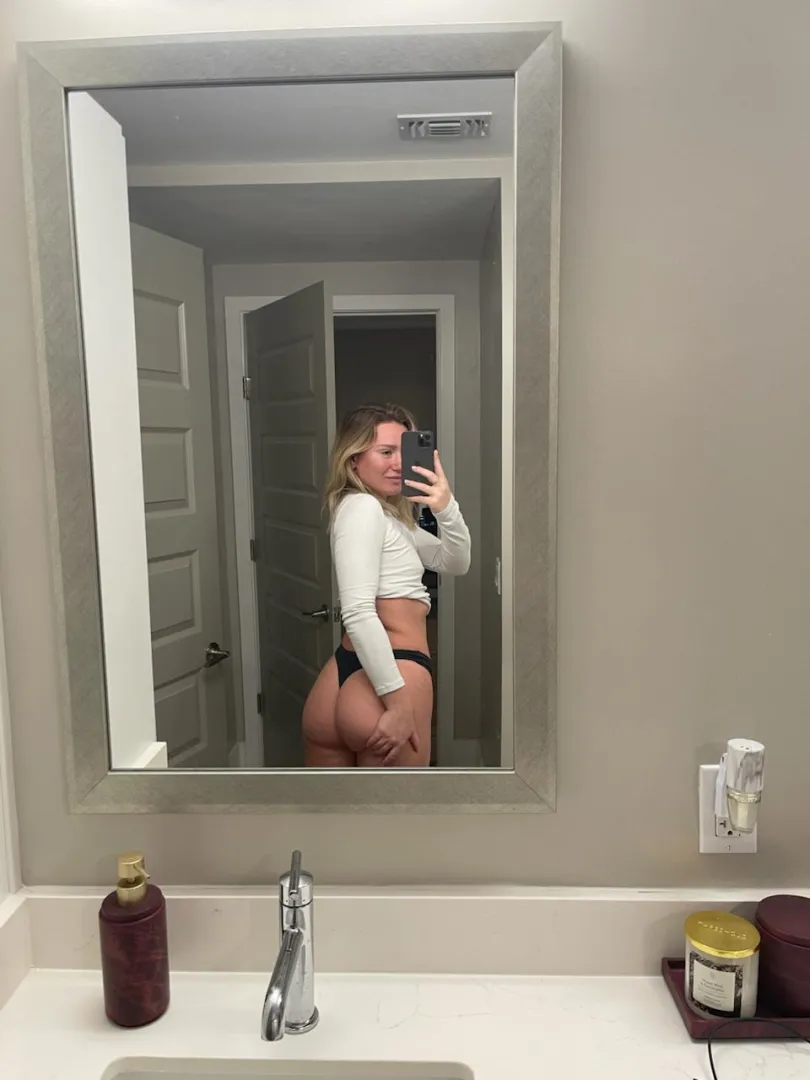 would you consider me breedable for a KY girl? posted by PrincessStellaaa