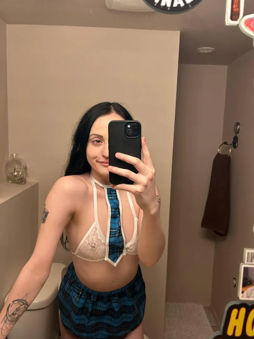 Would you date a flat girl like me? posted by butterlili