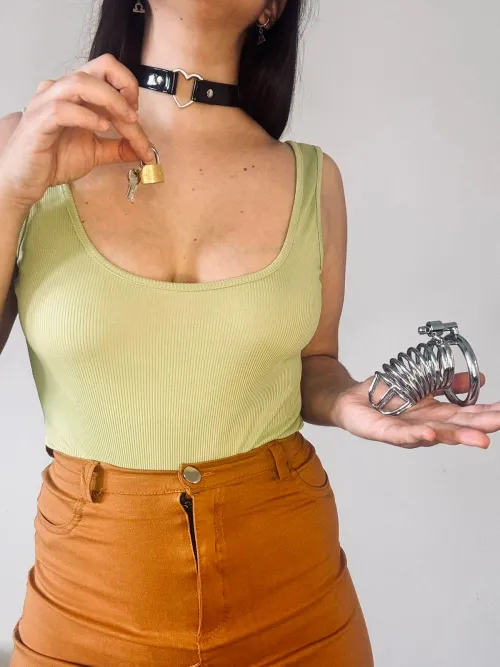 Would you date a girl with a big chastity kink? by rebecalatina22