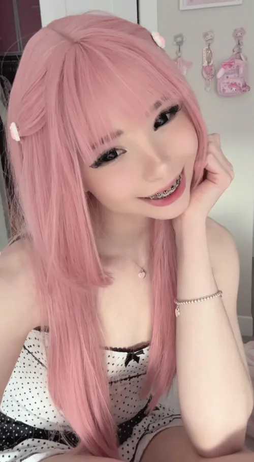 Would you date me? by _LustyDoll