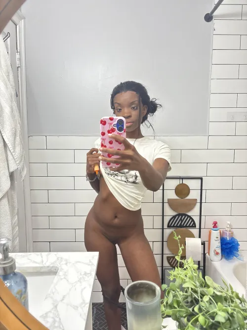 Would you eat me?  by livscopes